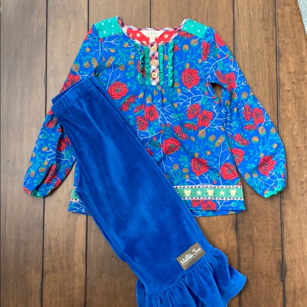 Matilda Jane top and velour pant
